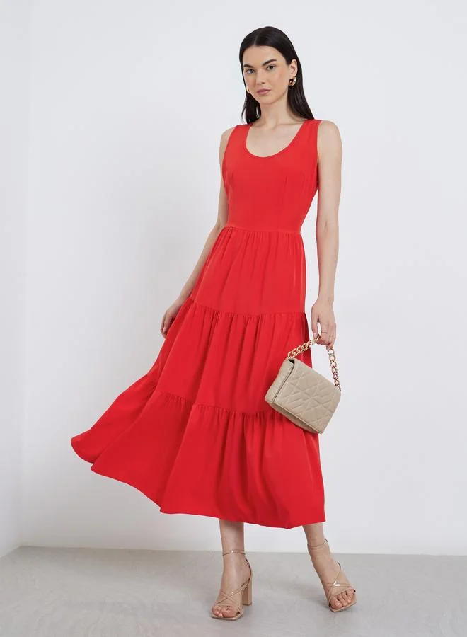 تايك تو فستان ميدي سادة بدون أكمام