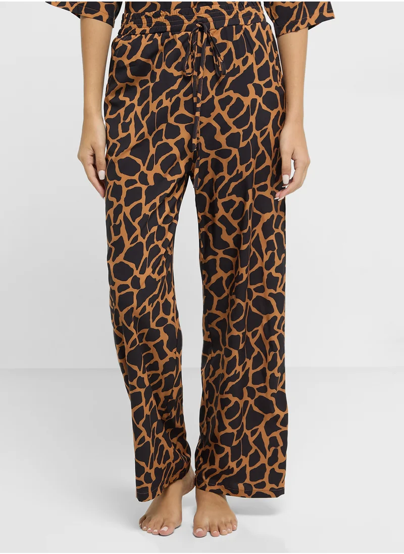 جينجر Leopard Print Relaxed Shirt & Pyjama Set