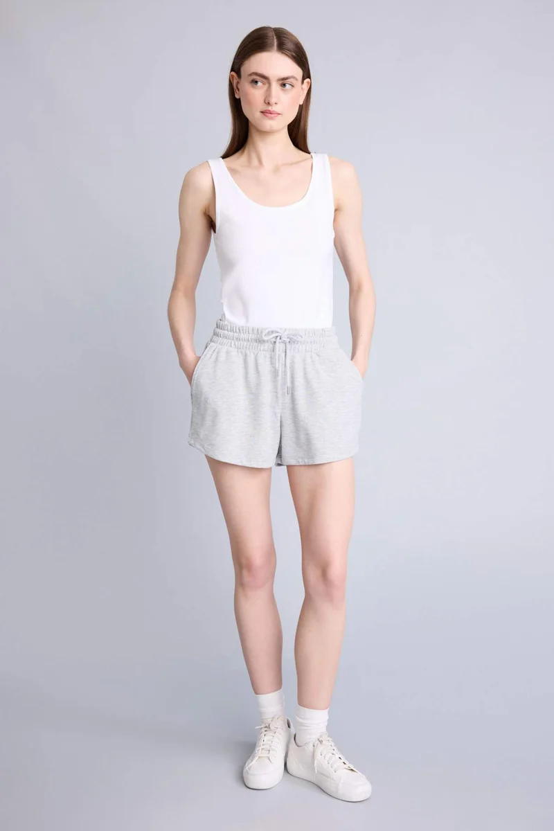 ديفاكتو Regular Fit Basic Normal Waist Regular Hem Bermuda