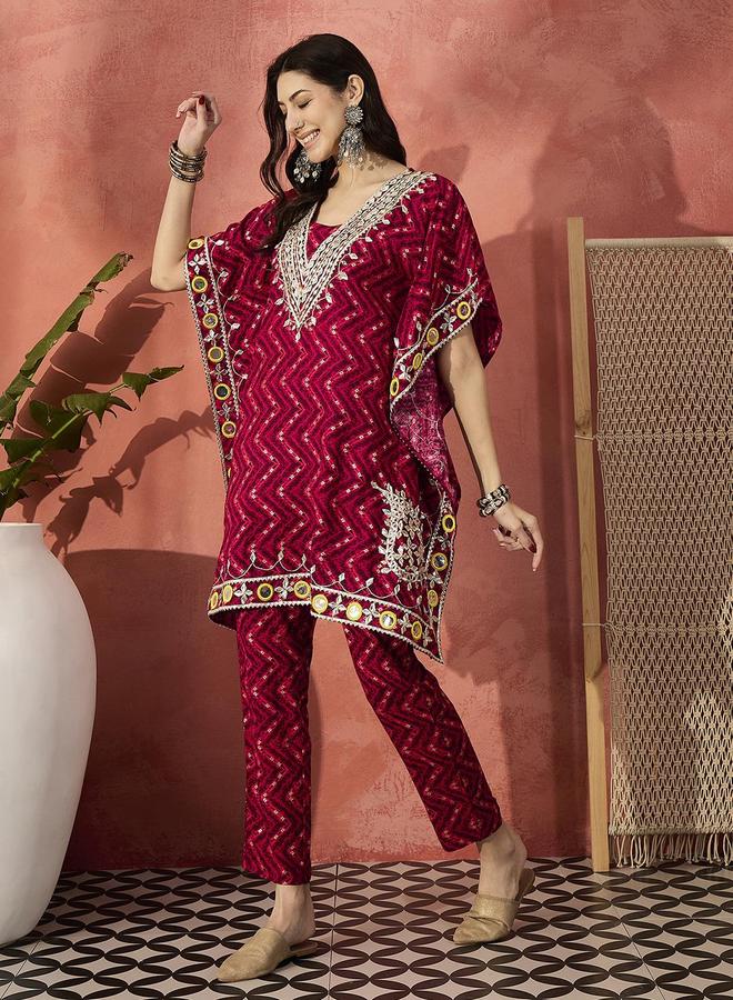 ISHIN Women's Red Rayon Embellished Tunic Top With Ankle Palazzo Flared 2 Peice Kurta Set - Image 3