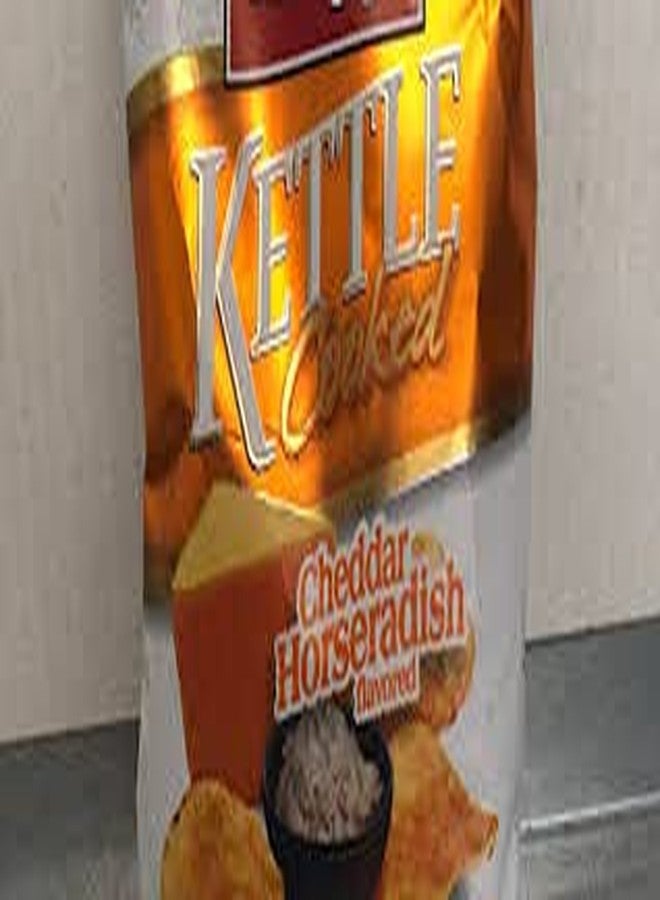 HERR'S رقائق البطاطس بنكهة الجبن والفجل المطبوخة في قدر من هيرز® 2.5 أونصة (عبوة من 3) - Image 4