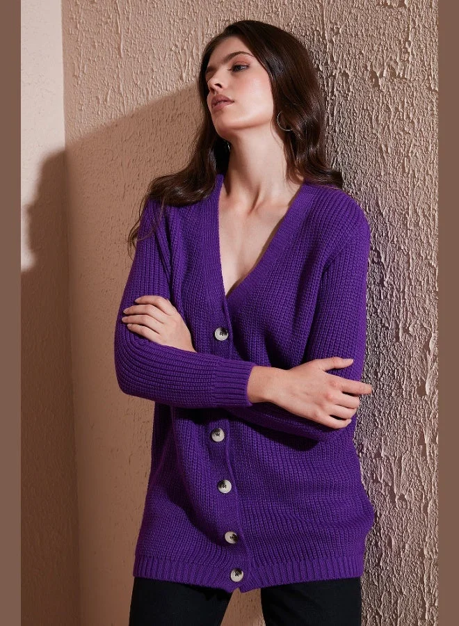 ليلا كارديجان طويل محبوك بأزرار وياقة على شكل  بقصة عادية للنساء