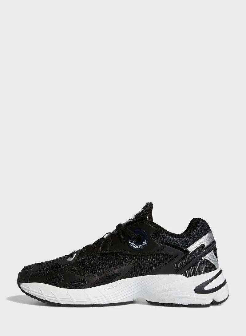 adidas Originals Astir