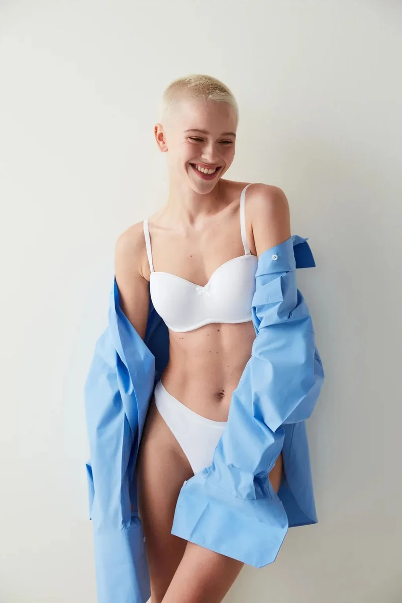 بنتي PENTI Solid Underwired Bra With Removable Straps