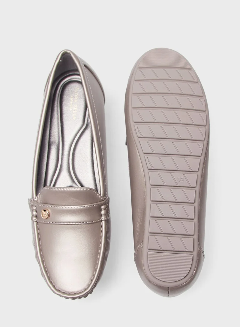 شو اكسبرس Essential Flat Moccasins