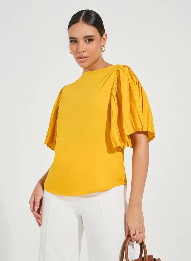 Styli Regular Fit Solid Pleated Flute Sleeve Top