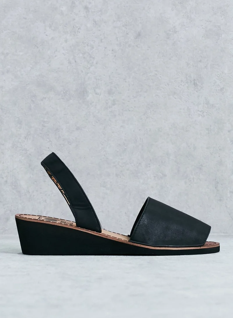 DOWN TO EARTH Menorcan Wedge Sandals