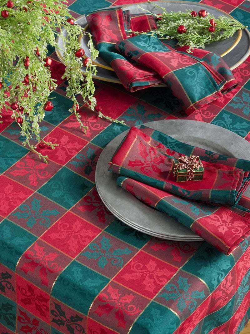Fennco Styles Royal de Nol Collection Classic Plaid Jacquard 20 x 20 Inch Cloth Napkins Set of 4  Red Green Dinner Napkins for Christmas Banquets Family Gathering Special Events and Home Dcor - Image 2