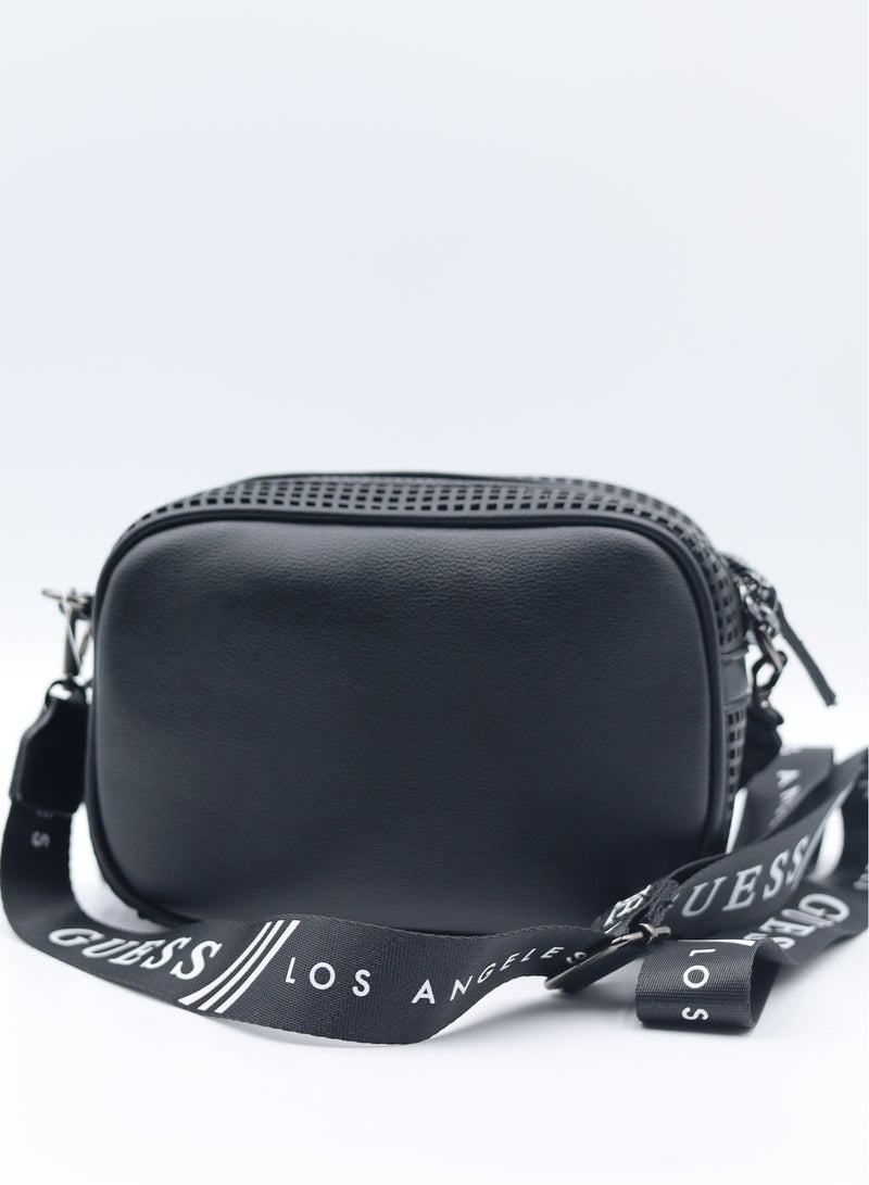 جس حقيبة كروس بودي بشعار Guess Letter Cingard - Image 3