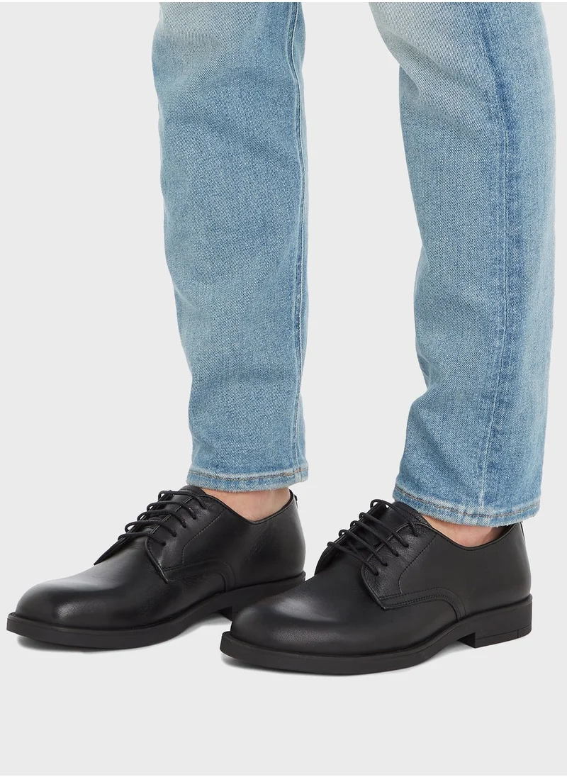 CALVIN KLEIN Lace Up Formal Shoes