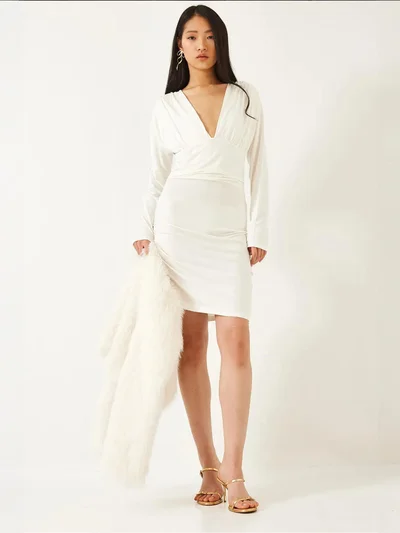 Bianco Lucci LUCCI Bodycon Mini Dress with Ruched Detail and V-Neck