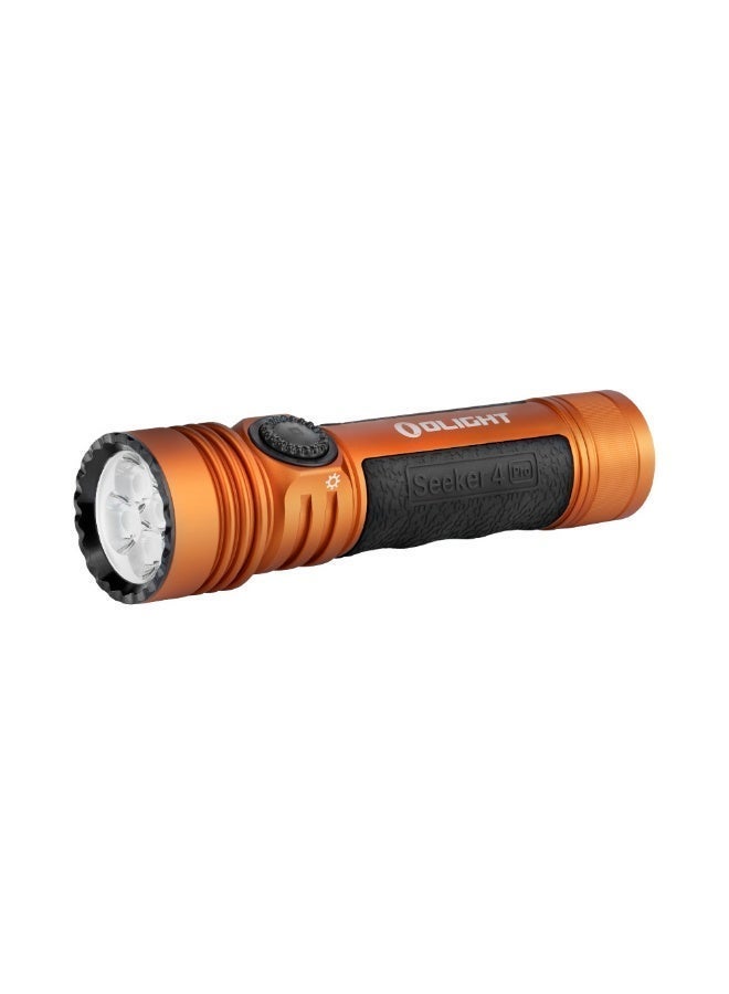 أولايت مصباح يدوي Olight Seeker 4 Pro، مصباح LED عالي الطاقة بقوة 4600 لومن، شعاع يصل إلى 260 مترًا مع USB-C، للتخييم، المشي لمسافات طويلة، حالات الطوارئ - Image 1