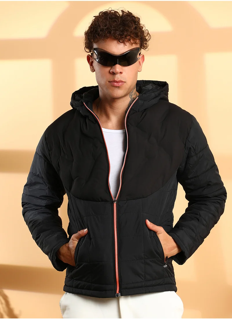 Campus Sutra Men's Black Puffer Jacket With Contrast Zipper