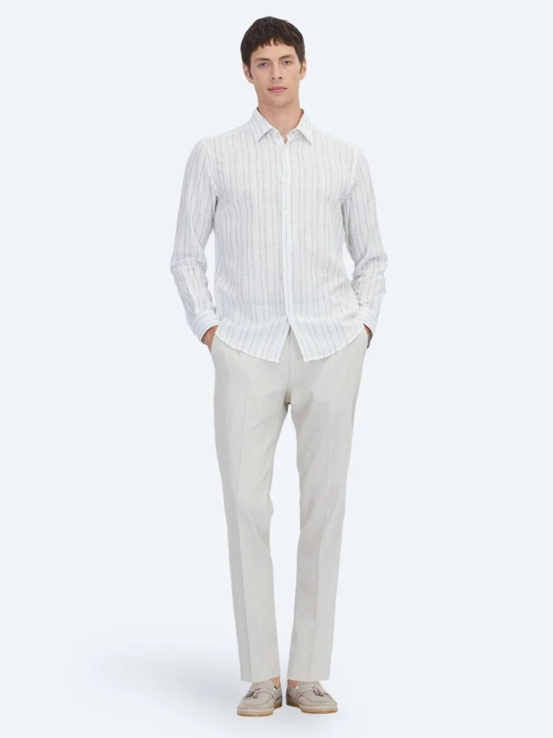 كيب قميص قطني طويل مخطط باللون الأزرق الداكن، بقصة عادية، مصنوع من مزيج القطن.