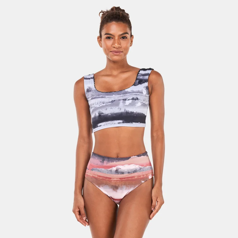 Nike Black Women's Swim Adventure Reversible Crop Top for Women | Best Price UAE