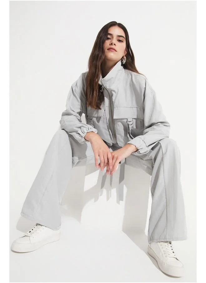 جون June Women Pocket Detailed Crop Jacket Trouser Set Grey