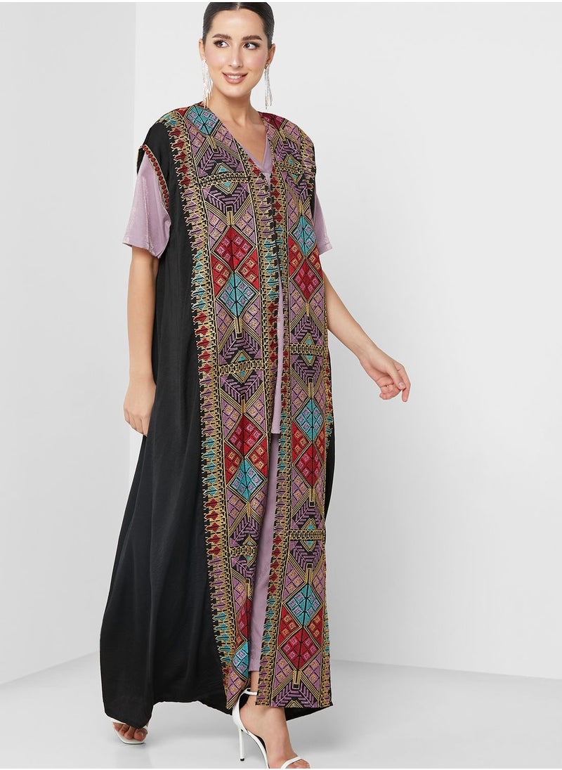 hayas closet - Embroidered Palestinian Dress - Image 1