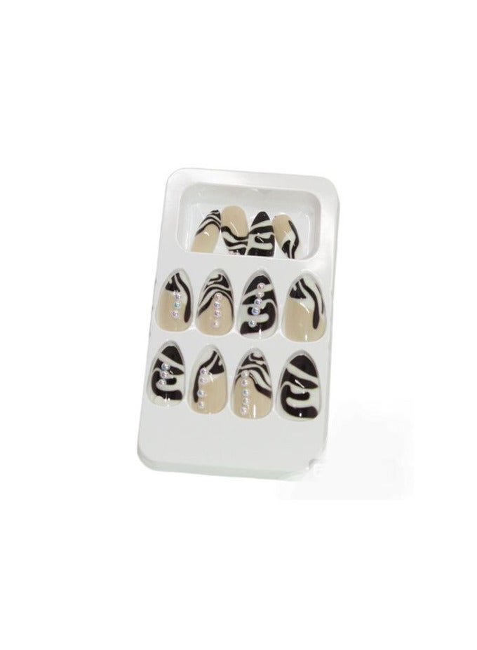 اظافر بديل  الاكريليك و الهارد جيل .. خامة ناعمة و الوانها و تصميماتها مميزة  مطعم باستراس و عصريه تناسب جميع المناسبات ١٢ قطعه مع اللاصق السليكون - Image 2