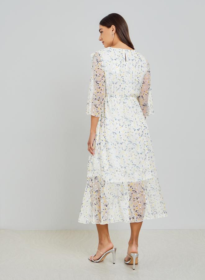 Styli Women Off White Floral Print Midi Dress with 3/4 Sleeves - Image 5