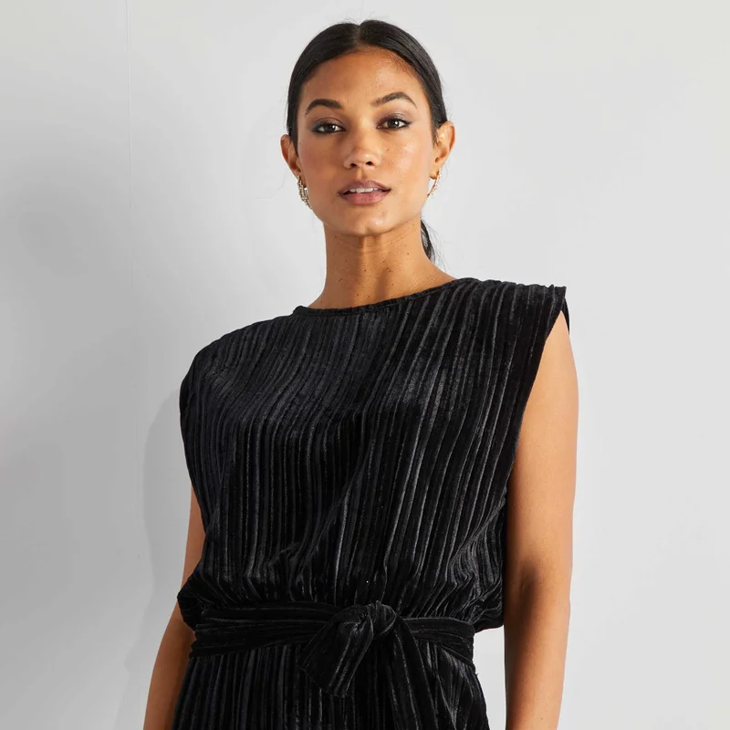 Kiabi Sleeveless Pleated Velour Jumpsuit Black