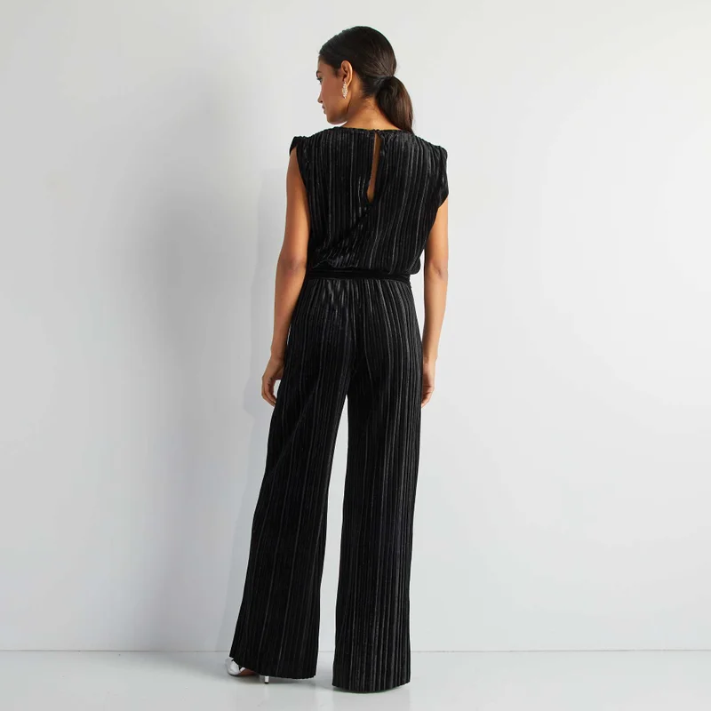 Kiabi Sleeveless Pleated Velour Jumpsuit Black