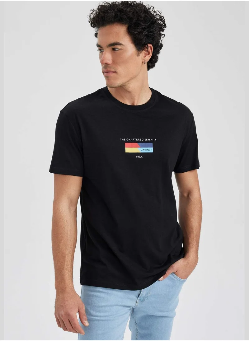 ديفاكتو Man Crew Neck Short Sleeve Knitted T-Shirt