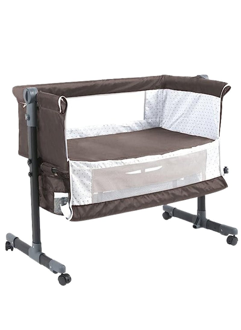 MAAS - 3 in 1 Baby Bedside Crib with Wheels and Adjustable Height with Mosquito Net and Large Storage Bag - Image 1