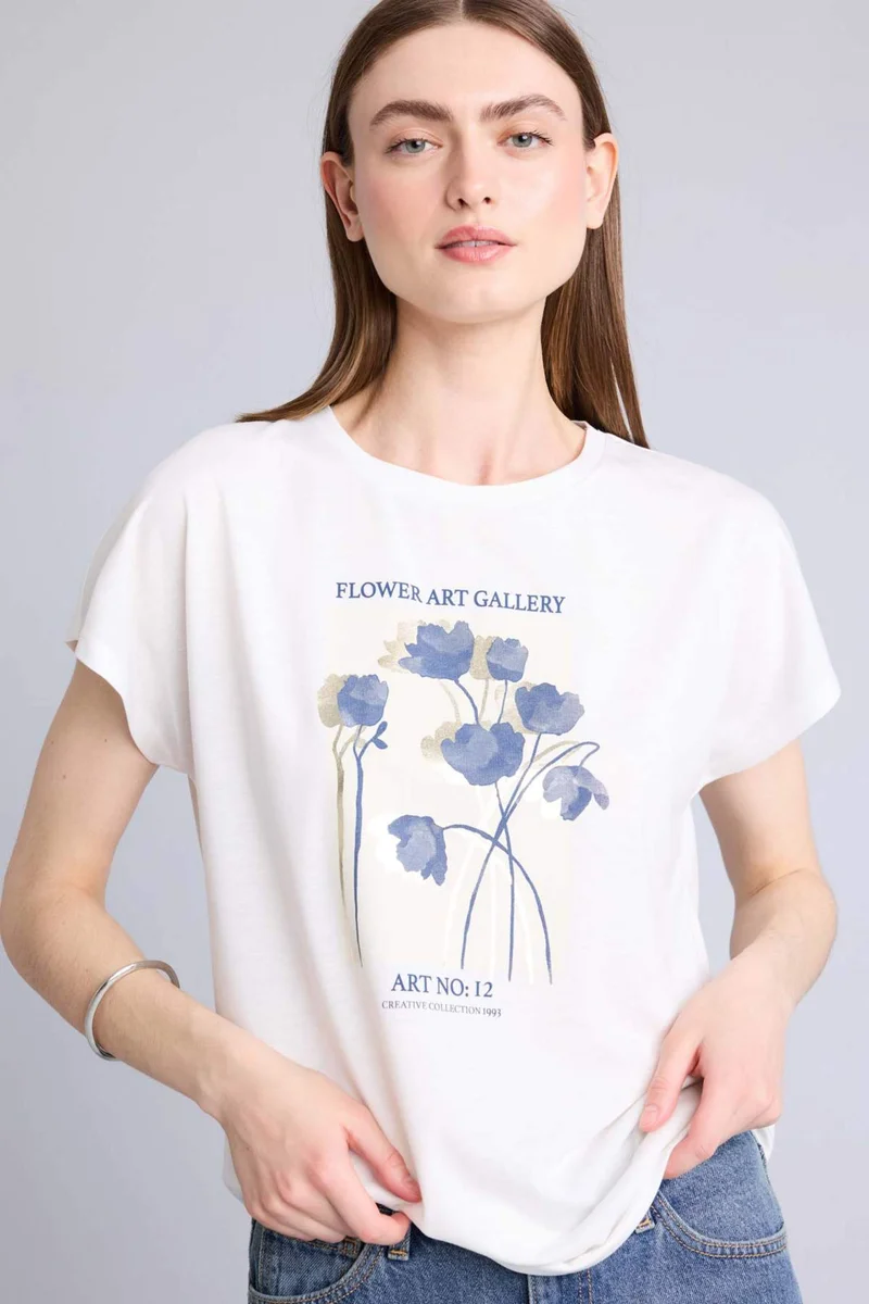 ديفاكتو Crew Neck Floral Short Sleeve T-Shirt