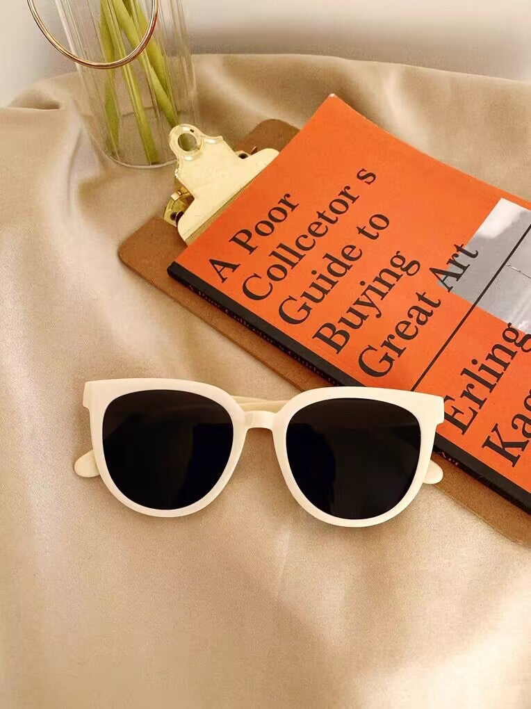 Generic Retro Cat Eye Sunglasses Unisex rice white 
