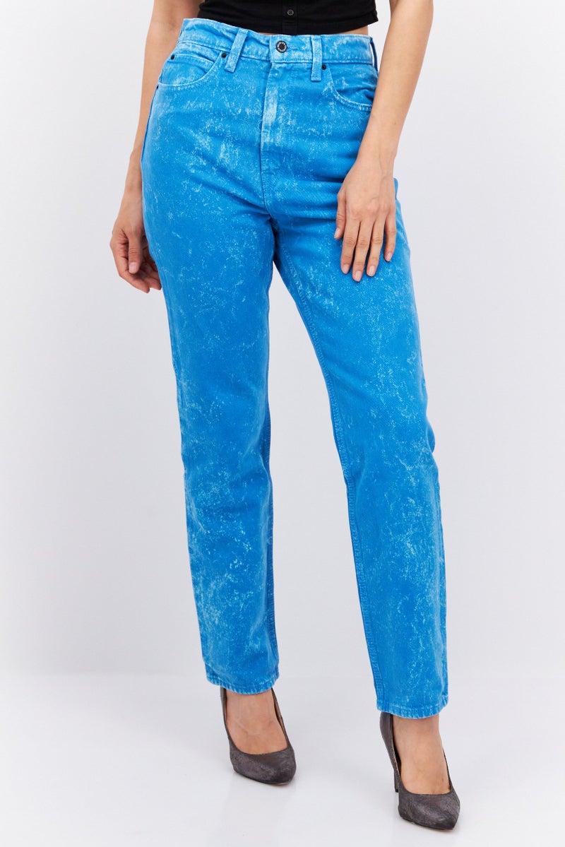 Levi's جينز نسائي بقصة عادية بتصميم تلوين غير قابل للتمدد، أزرق - Image 1