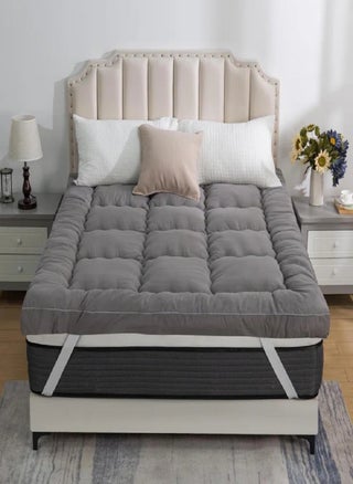 Mattress Topper Quilted with 4 Corner Elastic Straps 6cm Height 100x200cm - pzsku/Z47809F0C8B41B4C1425BZ/45/_/1715956264/986275ad-d44f-4564-9e98-6edf6412ca1b