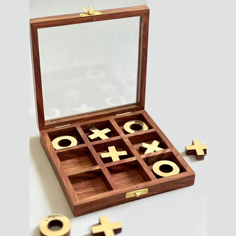 Casa Quesera wooden tic tac toe with brass finishing
