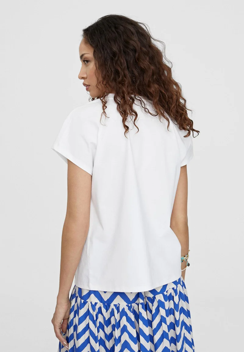 Lola Casademunt T-shirt with positioned tiger