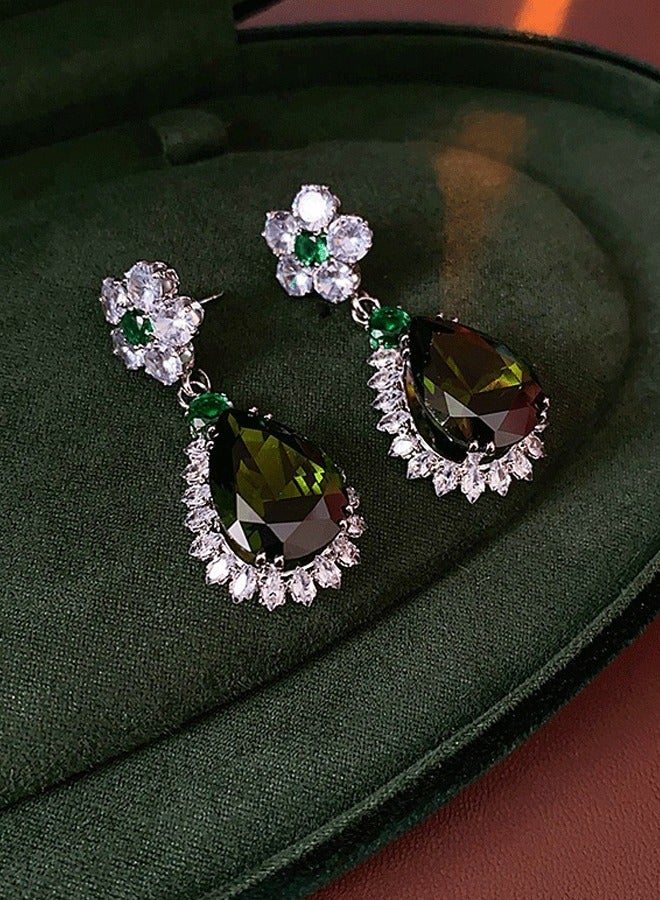 Flower - Topped Teardrop Emerald - Toned Sparkling Drop Earrings | Elegant Luxury Statement Jewelry - Image 4