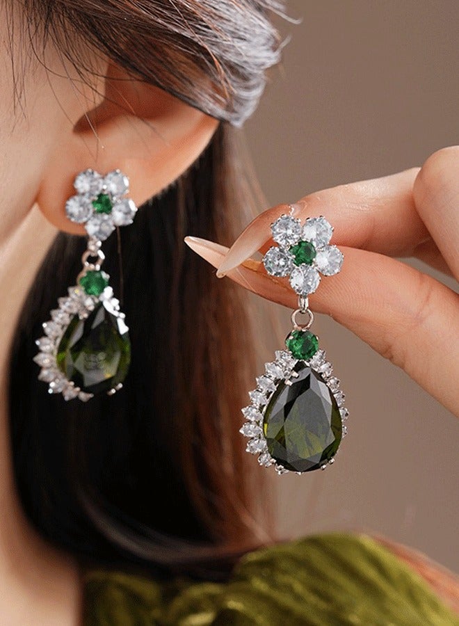 Flower - Topped Teardrop Emerald - Toned Sparkling Drop Earrings | Elegant Luxury Statement Jewelry - Image 5