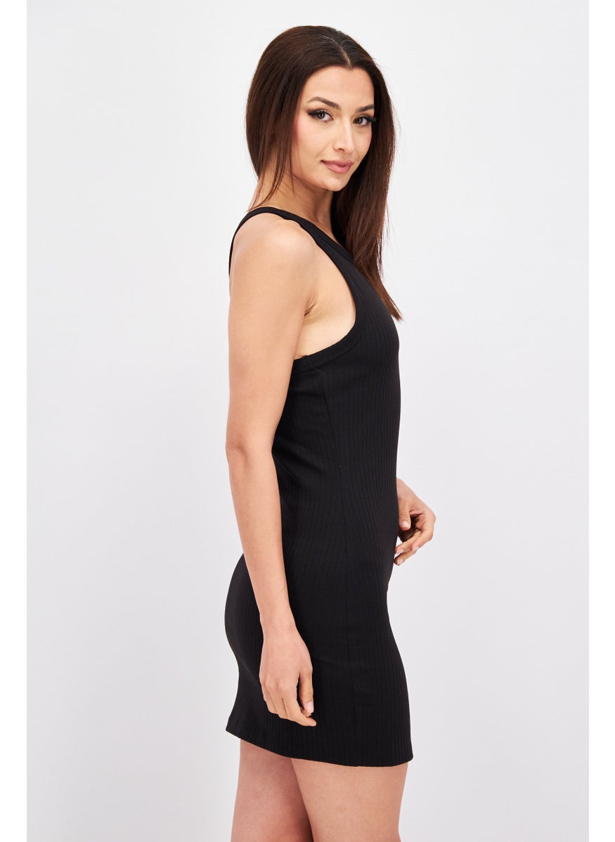 PUMA Women Sportswear Fit Outdoor Dress, Black  - Image 4