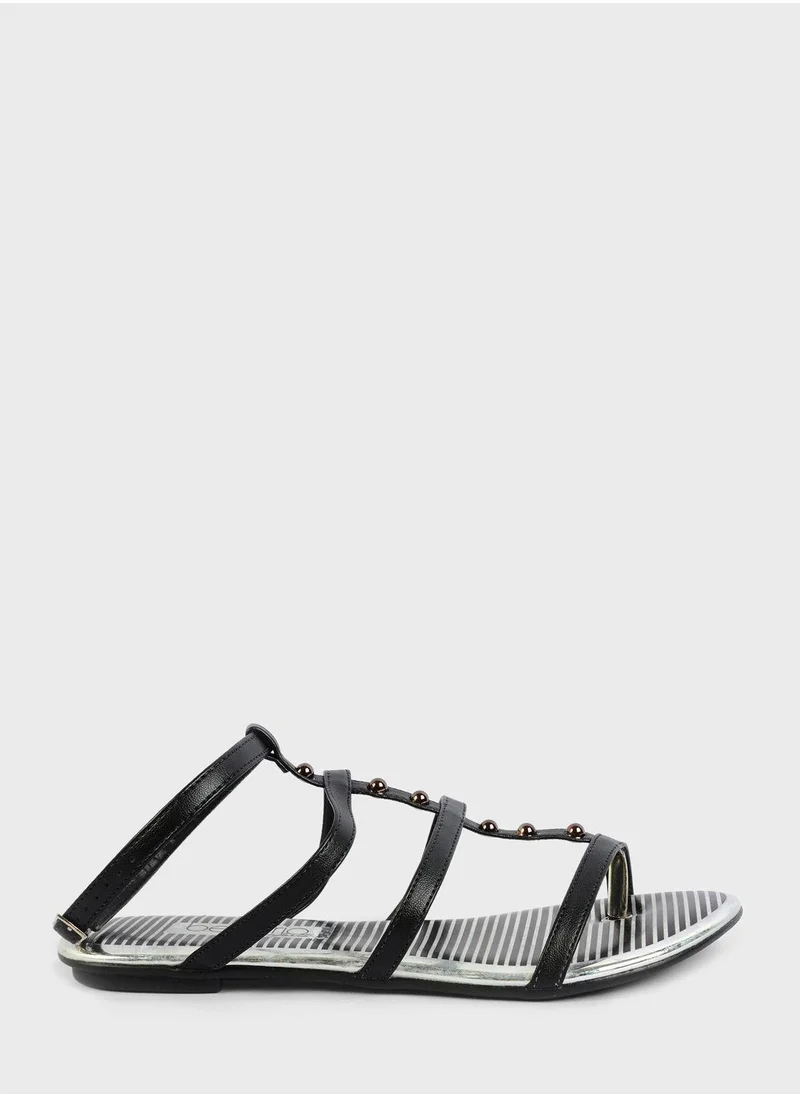 بيرا ريو Multi Strap Flat Sandals