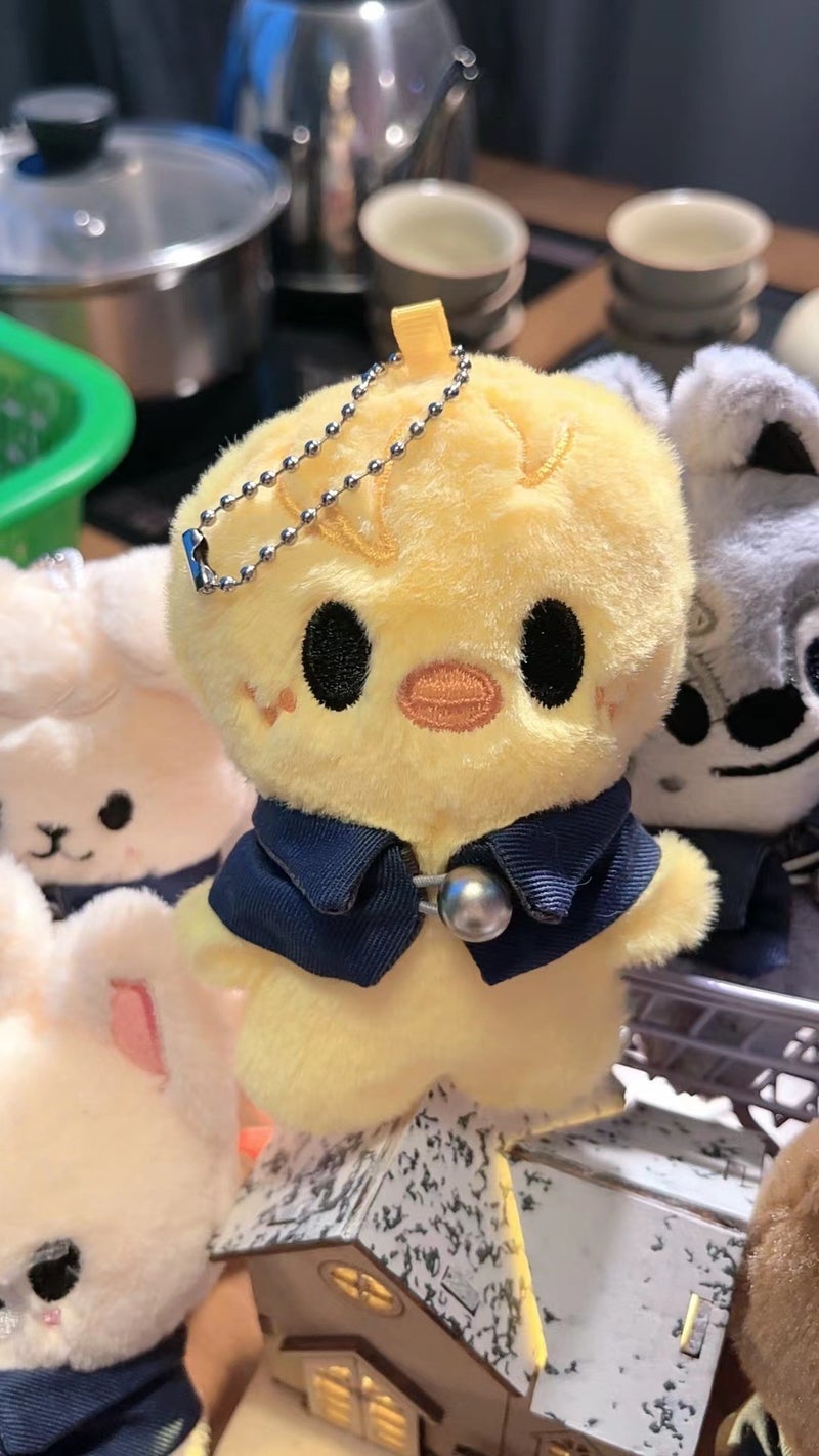 in stock SKZ Street Children Key Doll Han Zhi City Magic School Doll Clothes Keychain Small Doll Yellow Chicken Skirt Keychain