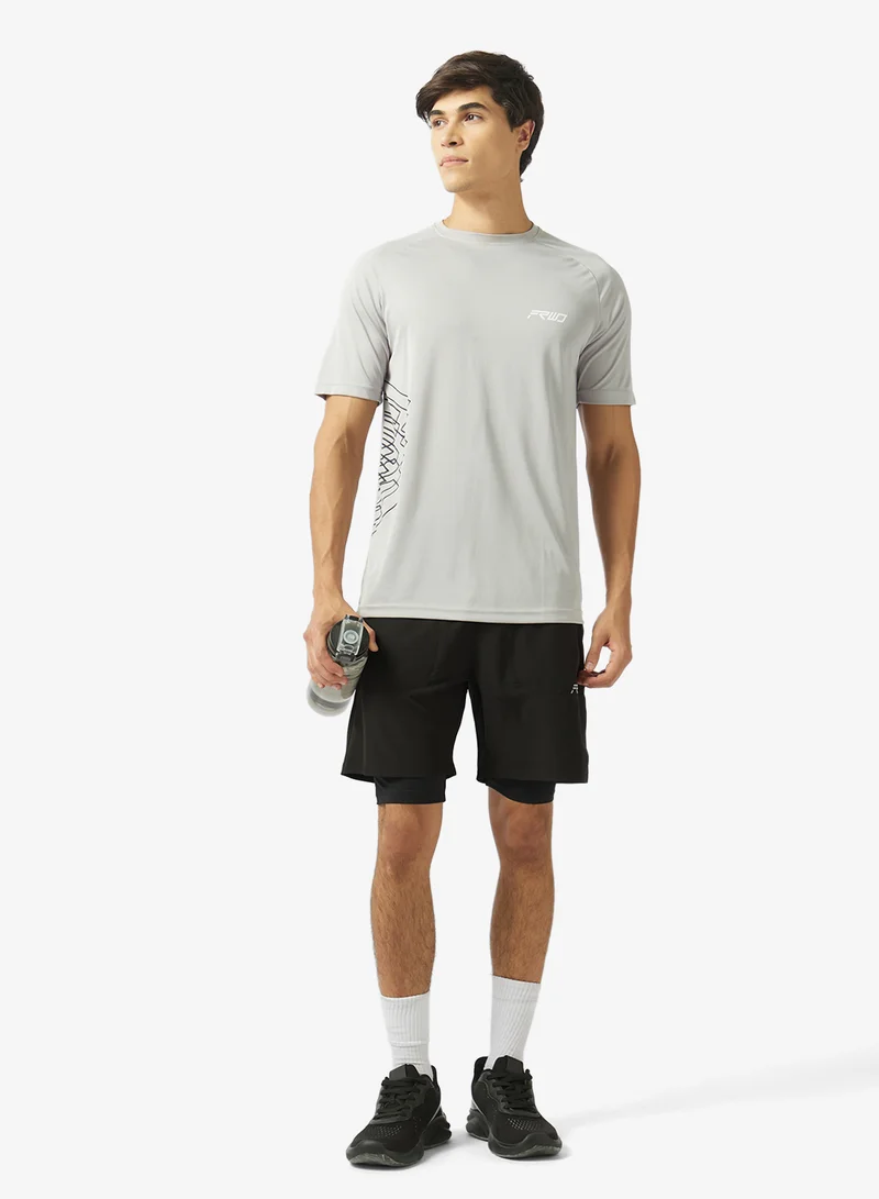 FRWD zipper pocket at back side and contrest penal