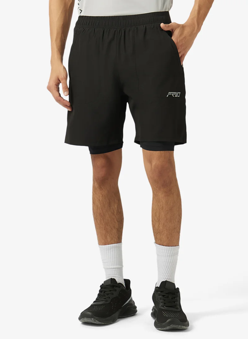 FRWD zipper pocket at back side and contrest penal