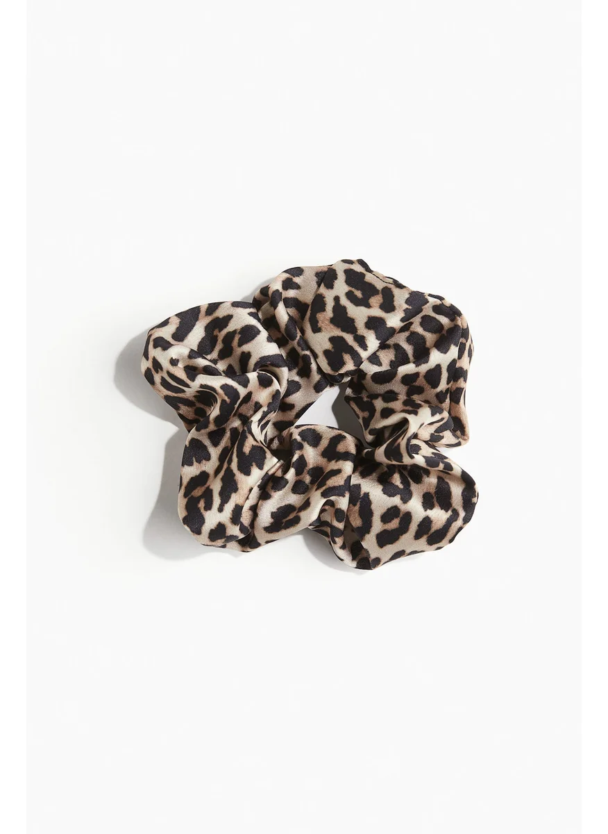 H&M Large Scrunchie