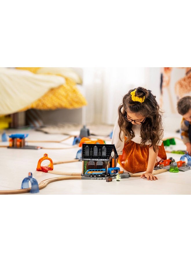 Brio BRIO World - 36007 Smart Tech Sound Spooky Train Station | Kid-Friendly Train Set Accessory | Interactive Sound and Light Effects | Glow-in-The-Dark Feature | Made with FSC-Certified Wood  - Image 2