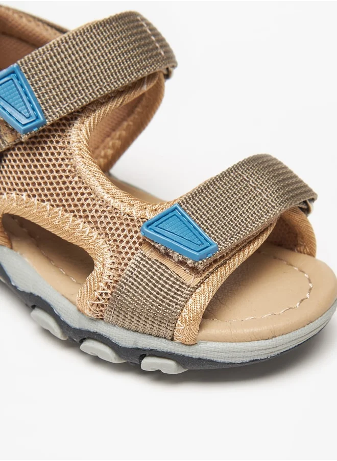ال بي ال من شو اكسبرس Boys Textured Backstrap Sandals with Hook and Loop Closure