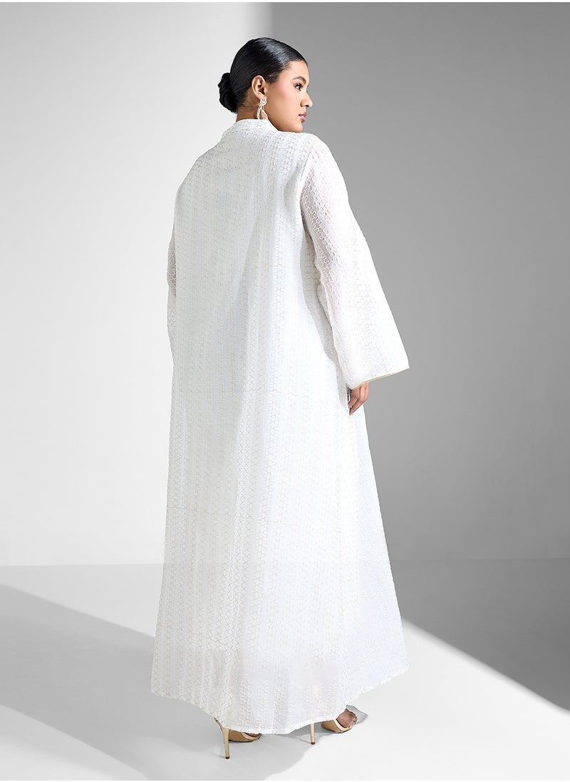 Khizana Plus size emrboidered placket jalabiya  - Image 2