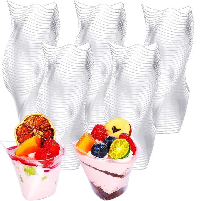 50PCS PLASTIC DESSERT CUPS 150ML LARGE SWIRL DESSERT CUPS CLEAR PARFAIT APPETIZER CUP REUSABLE SERVING BOWL FOR DESSERT PUDDING MOUSSE PARTY 89 X 76CM