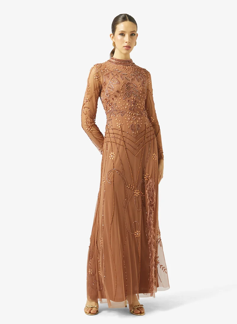 Amelia Rose Crew neck mesh detailed maxi dress