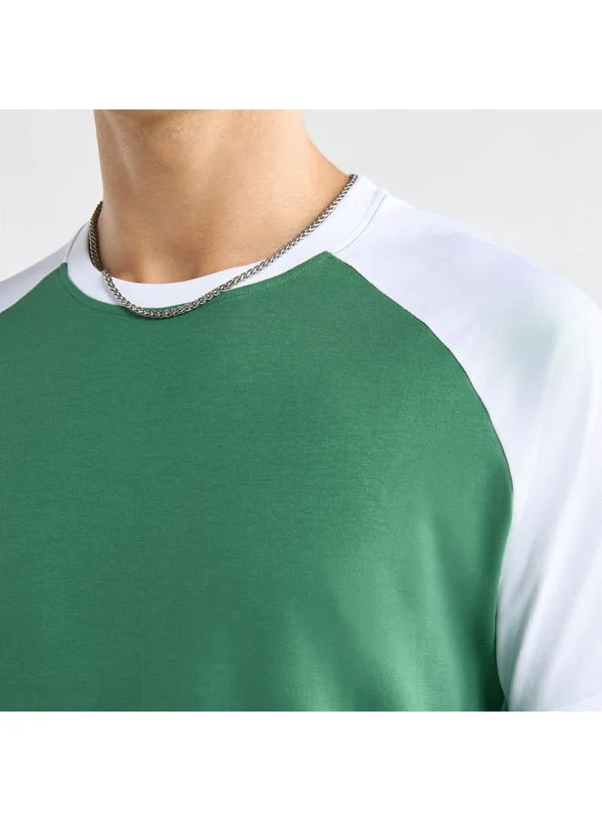 Splash FAV Colourblock T-shirt with Crew Neck and Raglan Sleeves