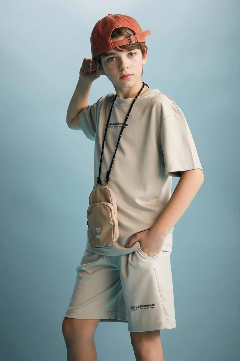 ديفاكتو Boy Oversize Modal Crew Neck T-Shirt