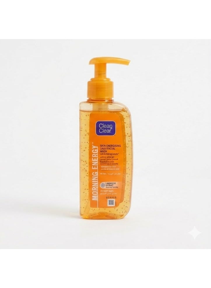 Clean & Clear Morning Energy Skin Energising Daily Facial Wash, Oil-Free Face Cleanser with Citrus Extract, Refreshes & Cleanses Skin, 100ml