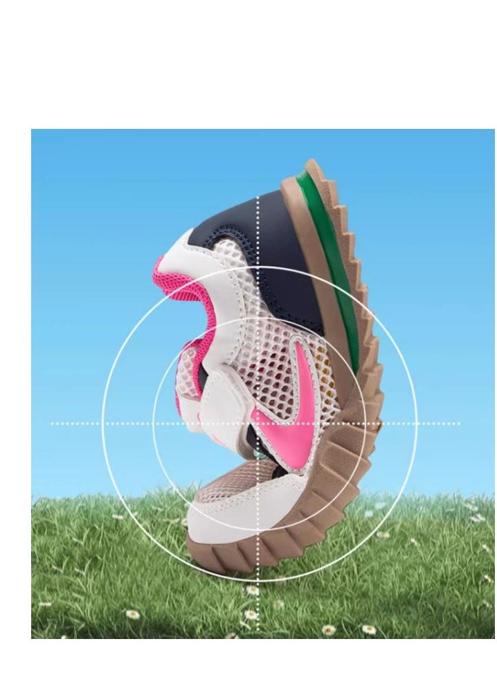 Snoopy Children's Outdoor Breathable Soft Soled Running Shoes  - Image 3
